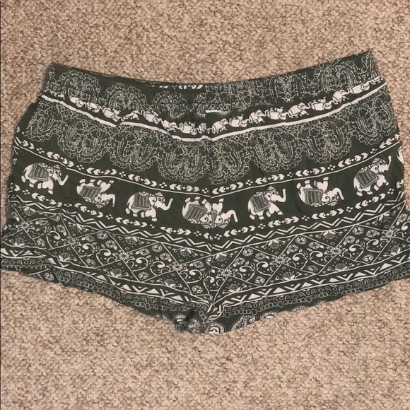 Elephant Print Shorts - Picture 3 of 3